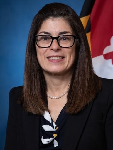 Laura Herrera Scott headshot