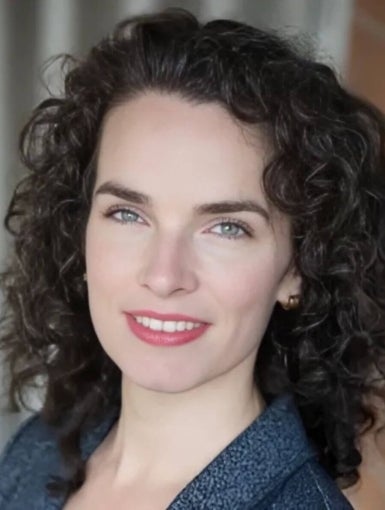 headshot of Susanna Campbell